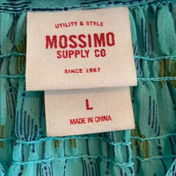 Patterned Blouse - Picture 2 of 5